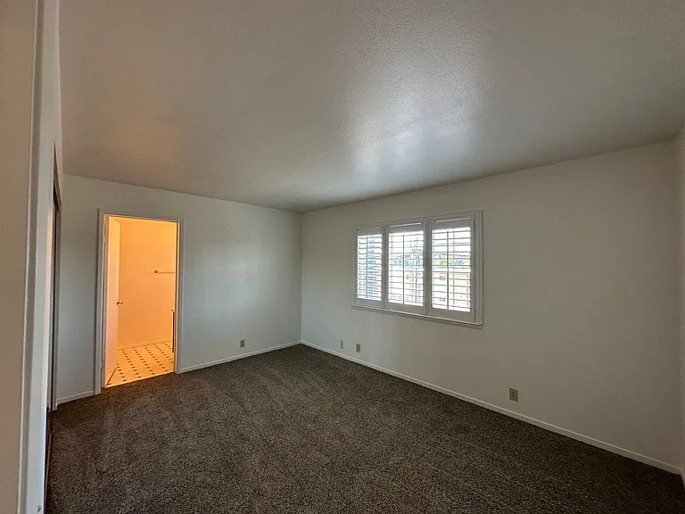 619 Military E — Photo 13