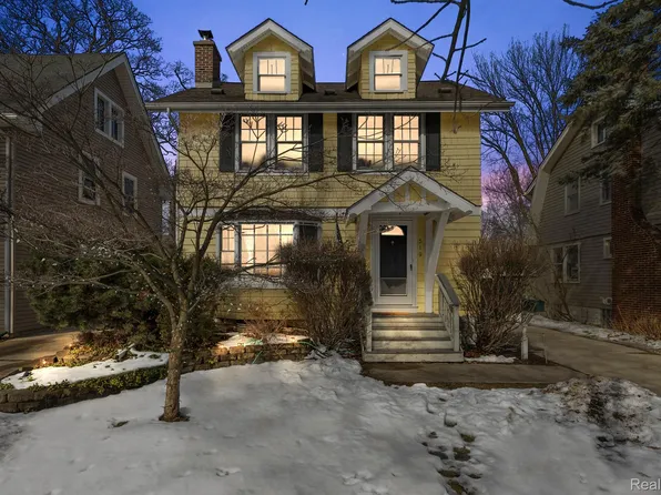 519 Gardenia Ave, Royal Oak, MI 48067