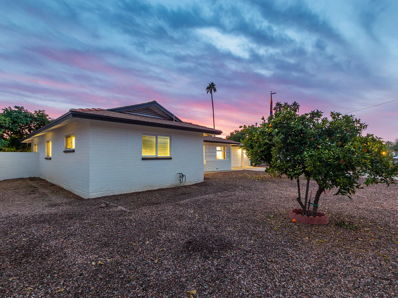 1535 West Lawrence Road - - — Photo 2
