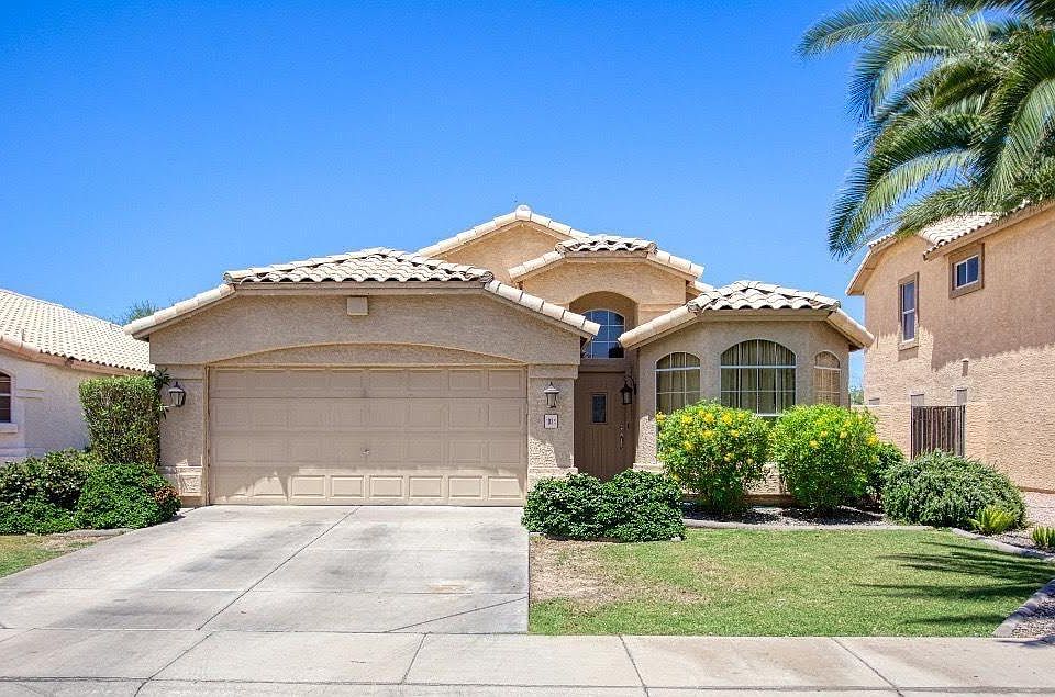 1st image of 1034 W Myrna Ln