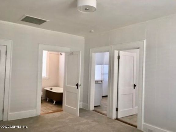 3rd image of 2314 Forbes St #A