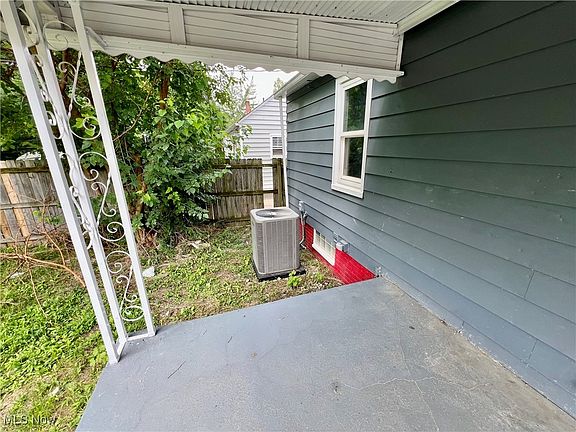 3rd image of 16310 Judson Dr