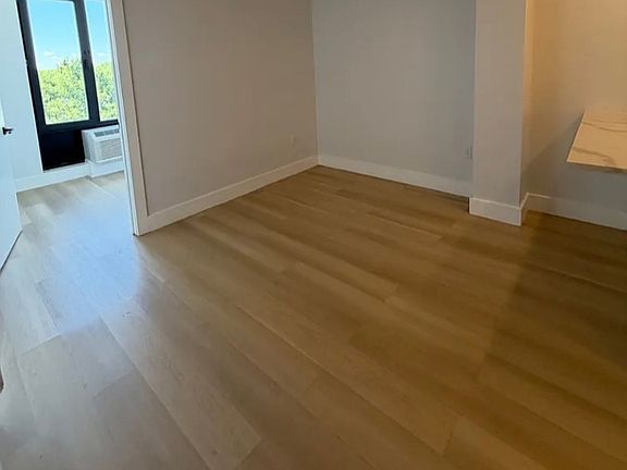 3rd image of 317 Forrest St #6