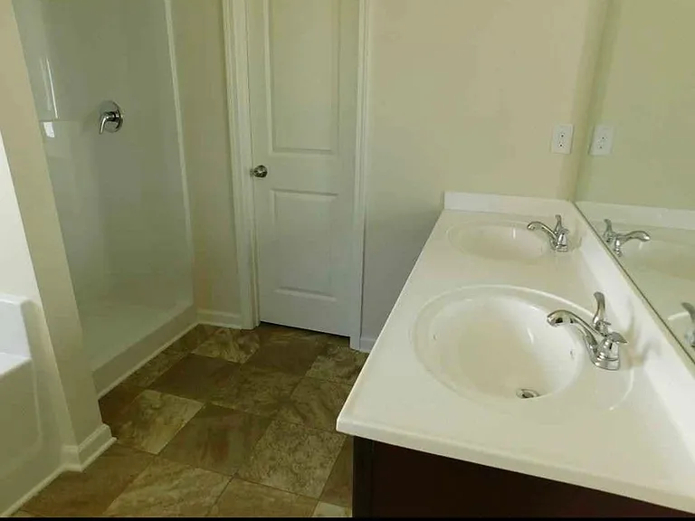 3658 Oakleaf Pass — Photo 10