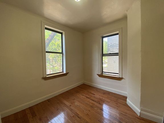 3rd image of 473 W 158th St APT 27