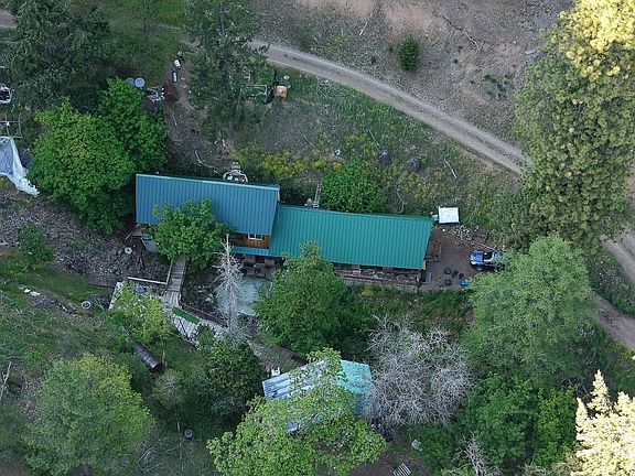 2nd image of 3507 Greenhorn Rd