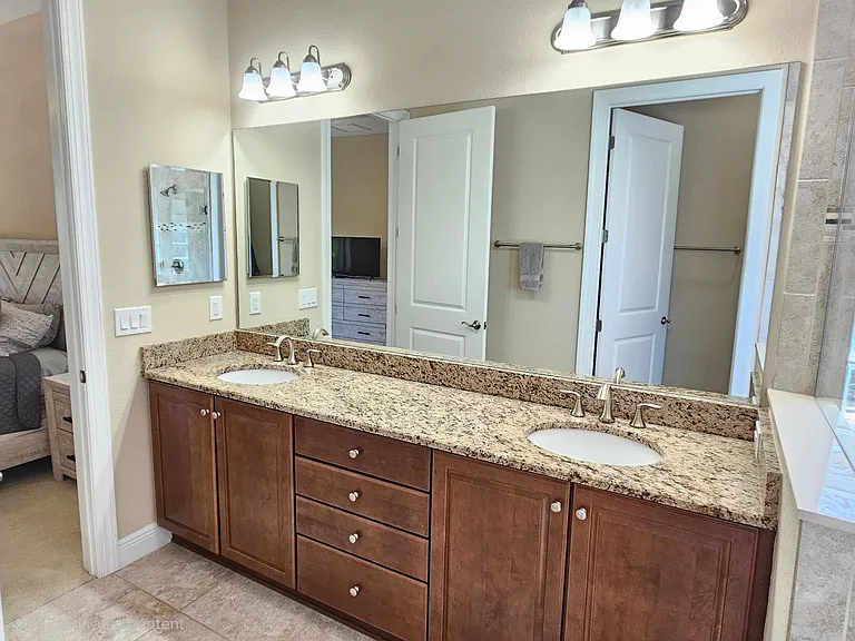 10361 Crooked Creek Dr — Photo 42