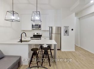 327 Catherine St #C, Ottawa, ON K1R 5T4