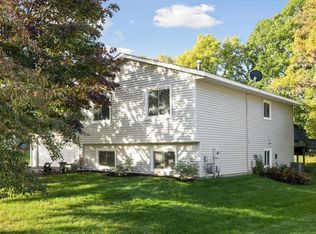 4581 Cinnamon Ridge Trl, Eagan, MN 55122