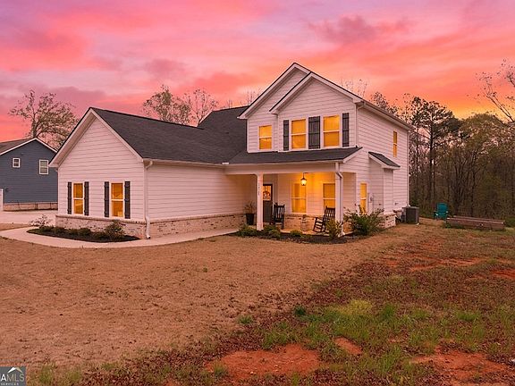 2nd image of 171 Strickland Loop