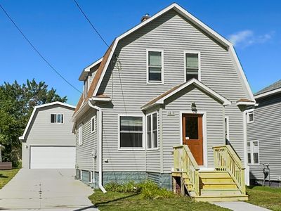 1217 N Front St, Marquette, MI, 49855