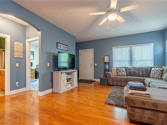 5th image of 5263 Frederick St
