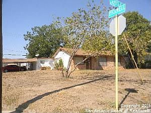 2nd image of 303 Gayle Ave