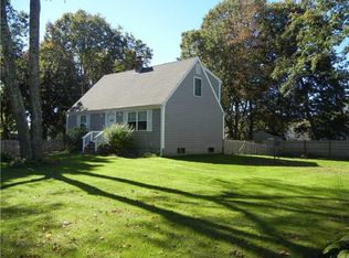 28 Wayland Trl, Narragansett, RI 02882