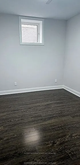 9 Morley Cres #BASEMENT — Photo 6