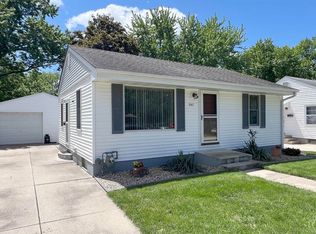 947 17th St NE, Mason City, IA 50401