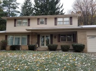 270 Ridgewood Ct, Ionia, MI 48846