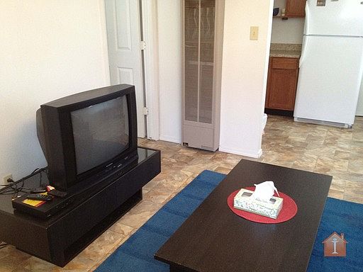 2nd image of 712 N Orchard Ave APT 06