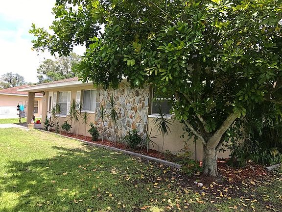 2nd image of 22517 Quasar Blvd