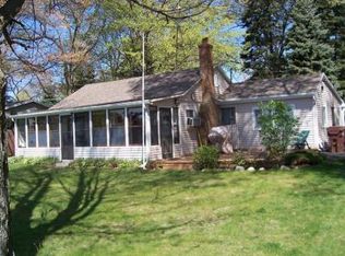 60375 Walnut Dr, Decatur, MI 49045