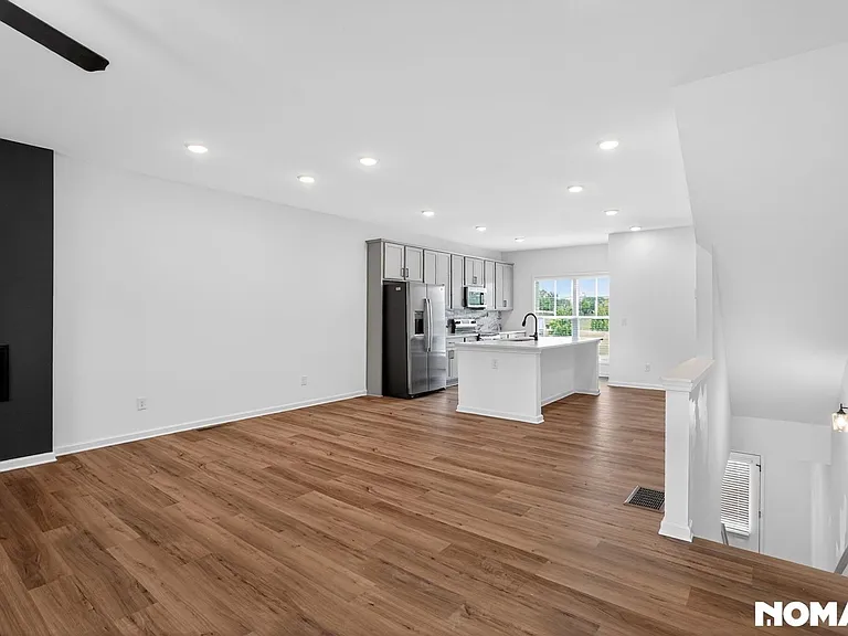 22 Nickel Dr — Photo 29