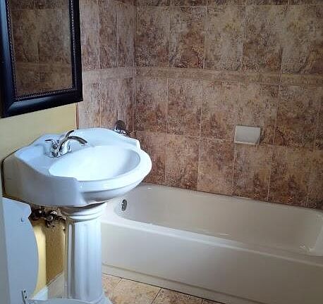 5th image of 318 N 24th St #318