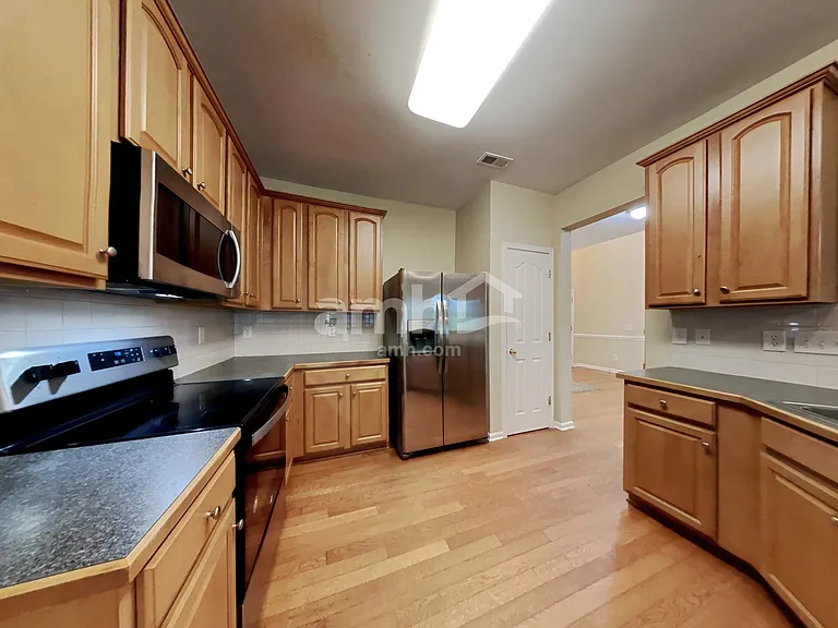 2905 Meherrin Ct — Photo 3