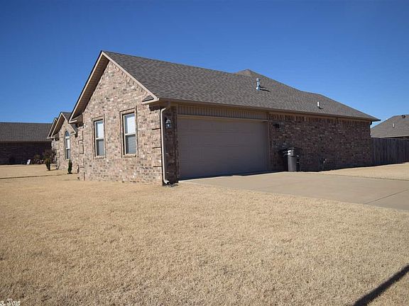 2nd image of 1024 Puritan Dr