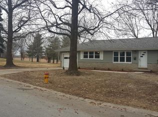 6 Robinwing Ln, Hazelwood, MO