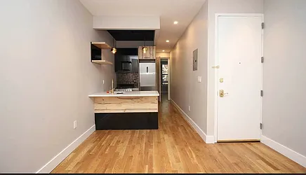 Rented by Space Link Realty