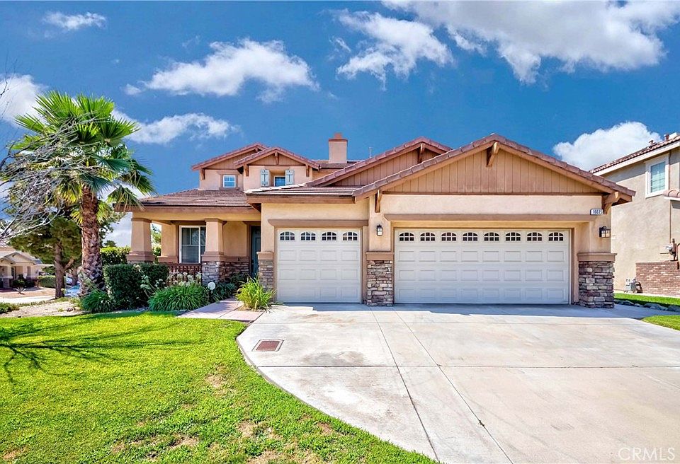1st image of 16615 Stonecreek Dr