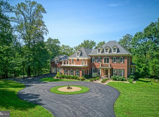 10300 Hampton Rd, Fairfax Station, VA 22039