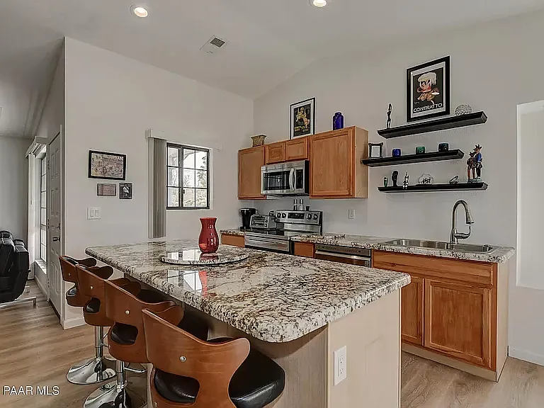 3099 Peaks View Ln #E4 — Photo 2