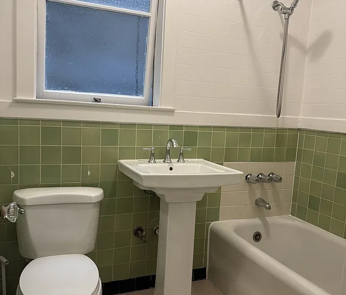 345 Forest Ave #303 — Photo 6