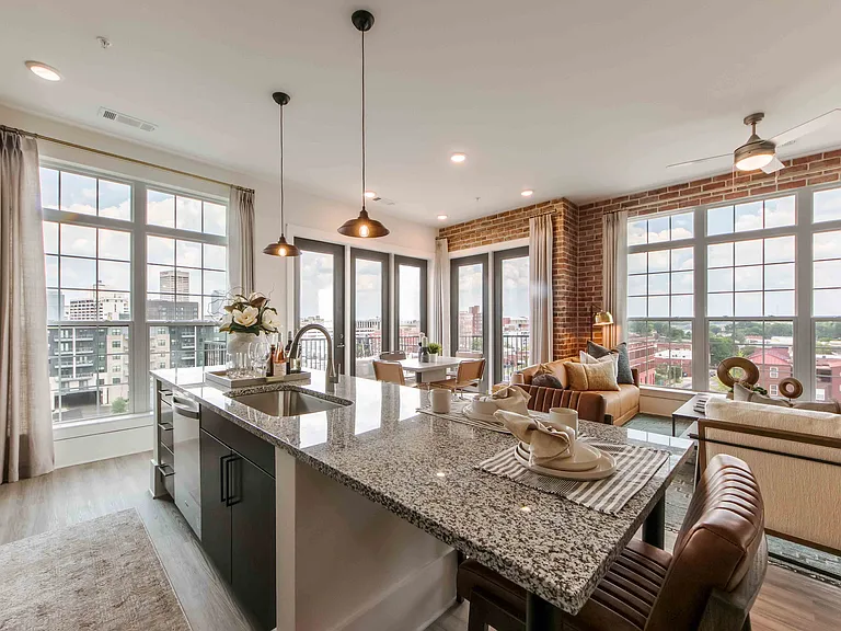 The Oliver Luxury Apartments — Photo 1