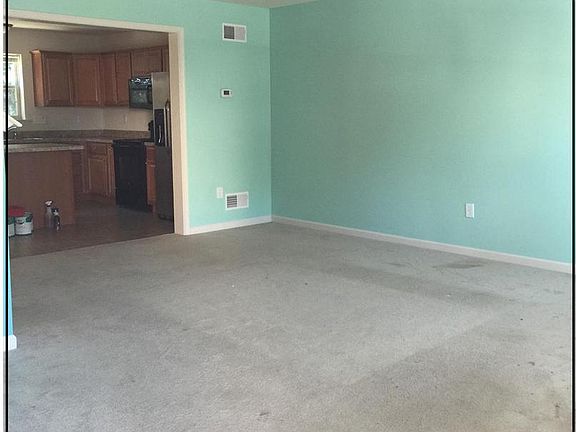 2nd image of 6438 Creekbend Dr