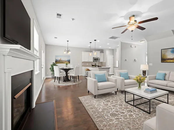 487 Foxbank Plantation Blvd, Moncks Corner, SC 29461