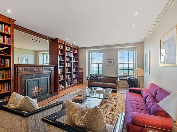 3rd image of 3750 N Lake Shore Dr APT 15B