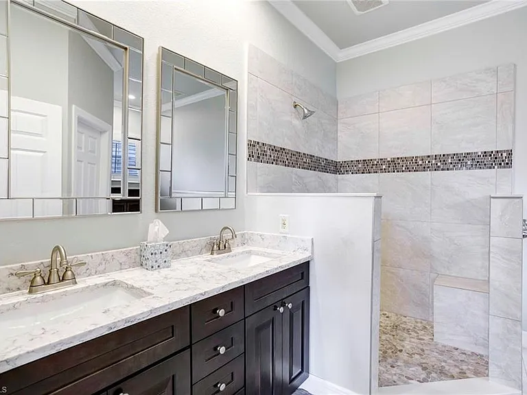 4821 Europa Dr — Photo 15