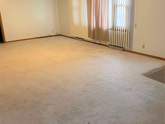 2nd image of 1317 Peace St
