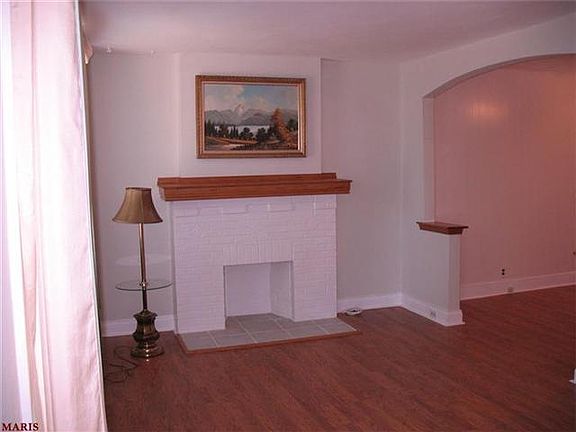 5th image of 4420 Beethoven Ave