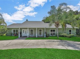 864 Golden Bough Rd, Lake Wales, FL 33898