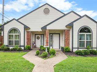 1002 W Washington St, Sherman, TX 75092