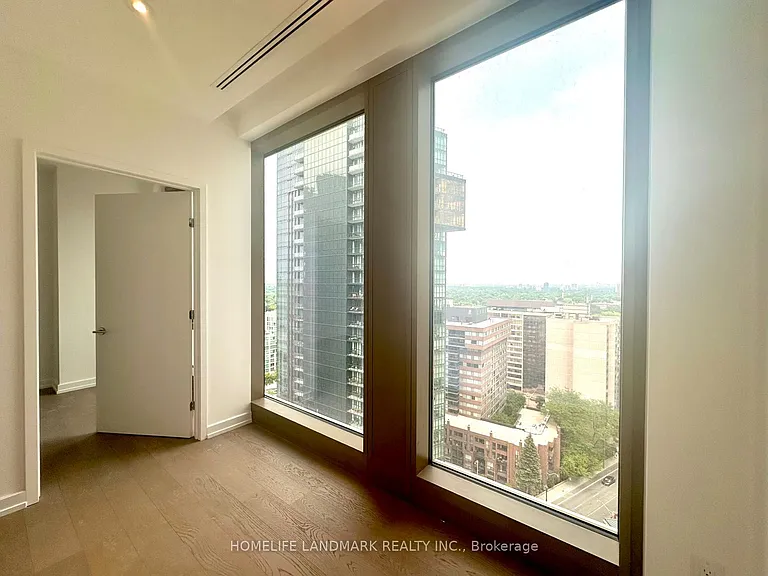 50 Scollard St #1701 — Photo 18