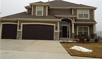 1st image of 4407 NE 95th Ct