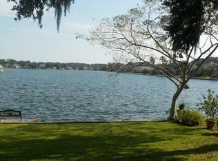 1252 Waterfront Dr, Mount Pleasant, SC 29464