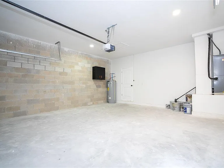 356 Cherokee Ave — Photo 22