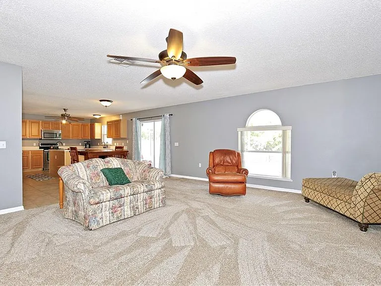 10463 Laxton St — Photo 28
