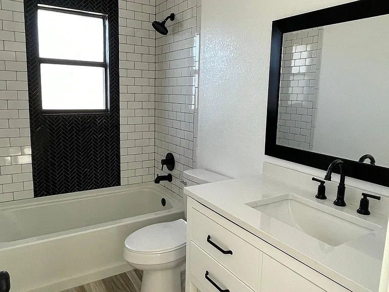 6729 Villa Hermosa Dr — Photo 9