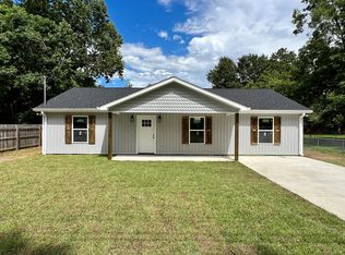 747 Arrington St, Slocomb, AL 36375